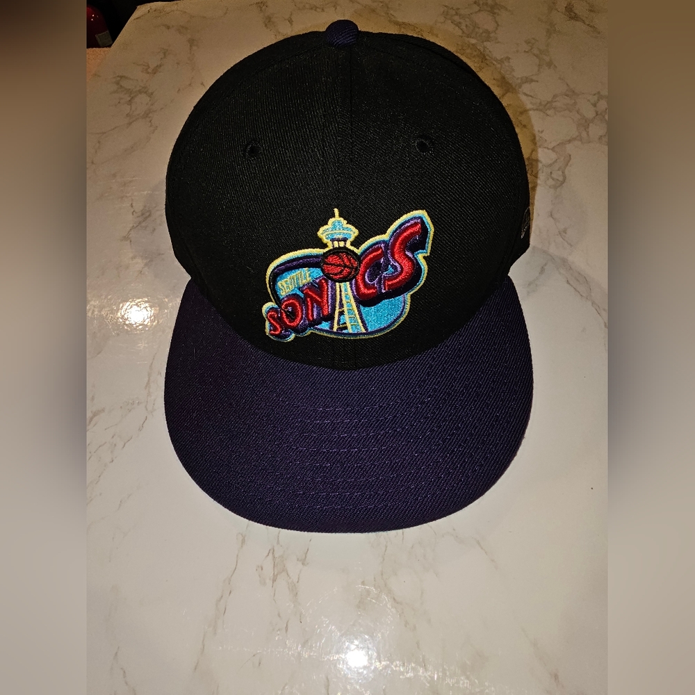 Rare Seattle Supersonics NBA fitted new era Hat 7 1/4. Seattle Moved To OKC